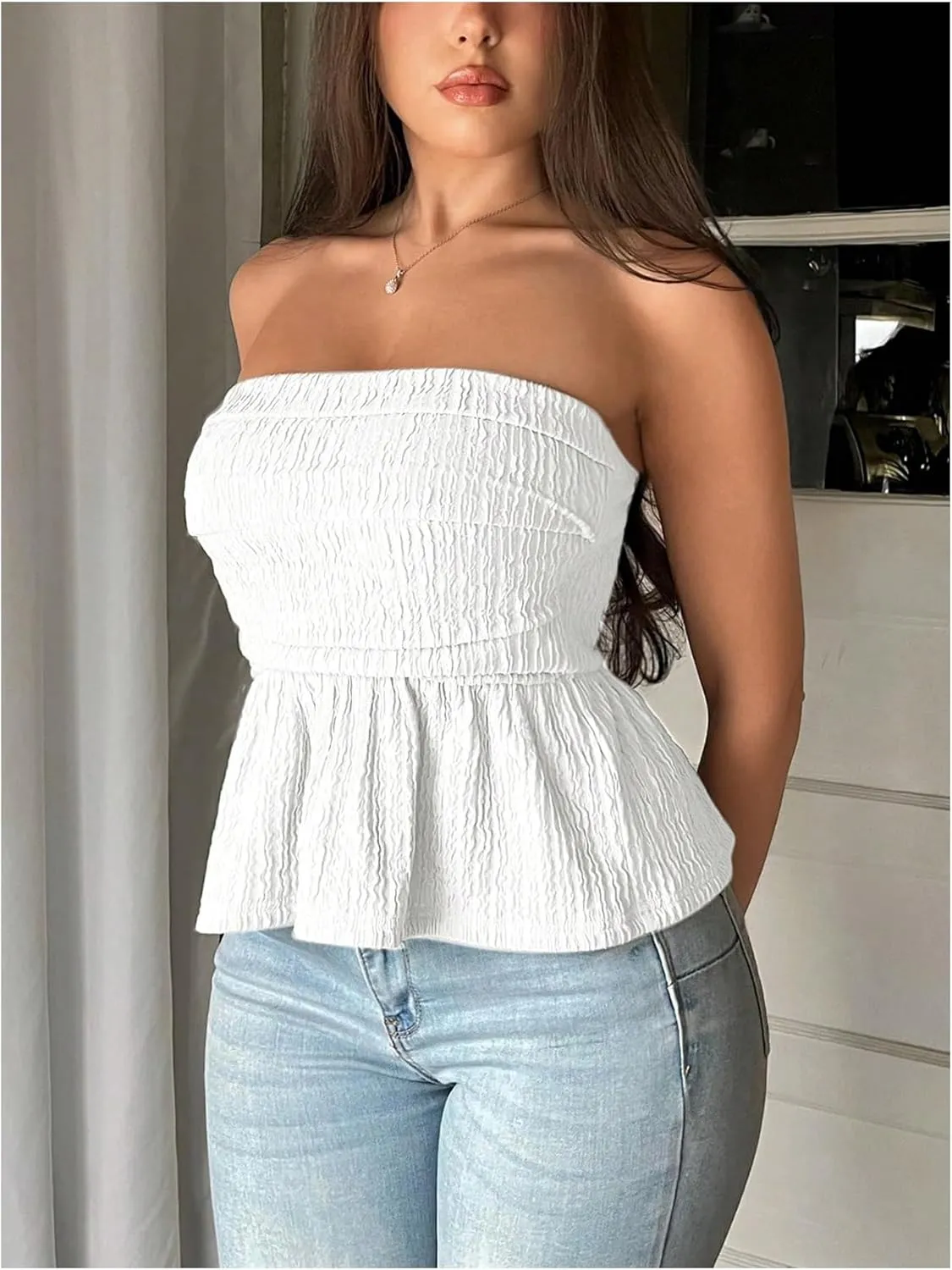 WDIRARA Women's Bandeau Smocked Sleeveless Ruched Blouses Ruffled Hem Pleated Crop Tube Tops